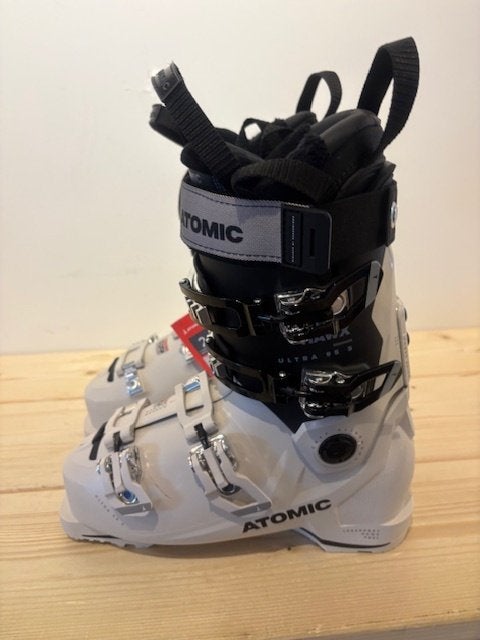 Atomic Hawx Prime 120S Heren Skischoenen maat 25,5 Nieuw, 160 tot 180 cm, Info@atomic.com, Atomic Austria GmbH, Atomic Straße 1, 5541 Altenmarkt im Pongau, Oostenrijk