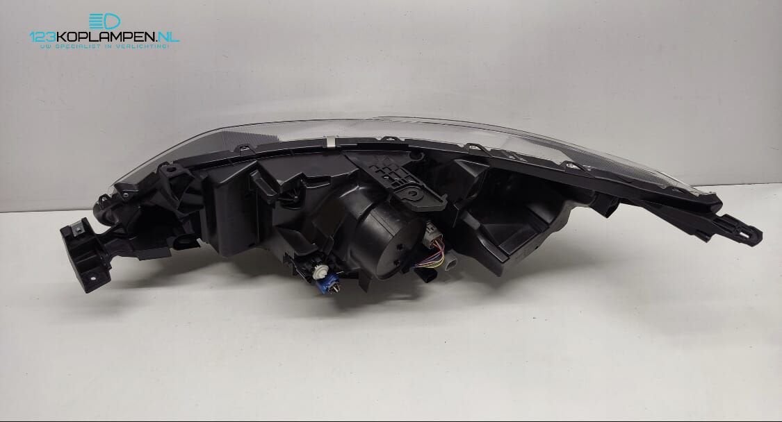 Mitsubishi Eclipse Cross Led koplamp rechts, Gebruikt, -, -, Ophalen of Verzenden