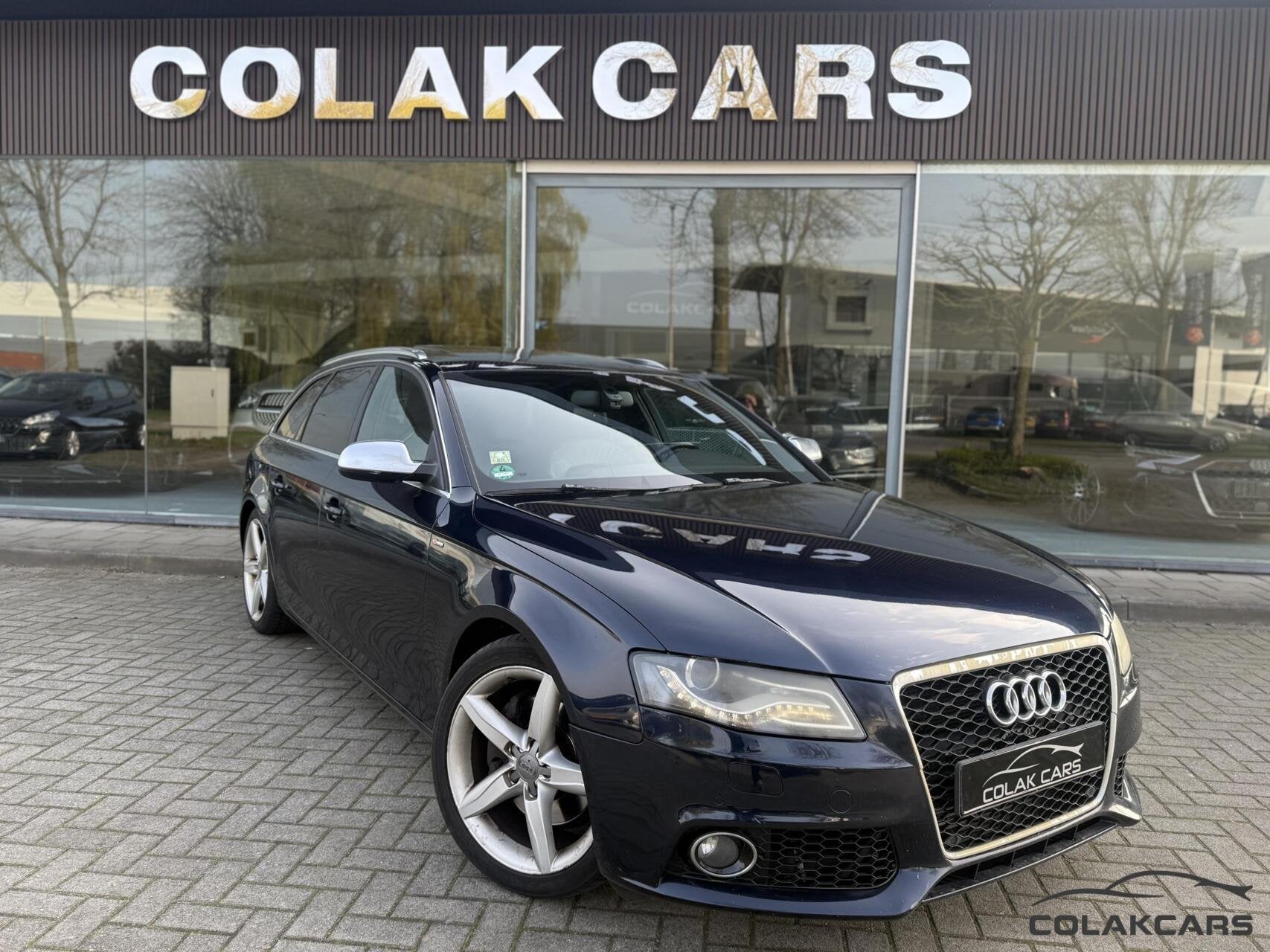 Audi A4 Avant 2.7 TDI Pro Line S Line-Pano-260 PK- Trekhaak!, Auto's, Voorwielaandrijving, Euro 5, Gebruikt, 2698 cc
