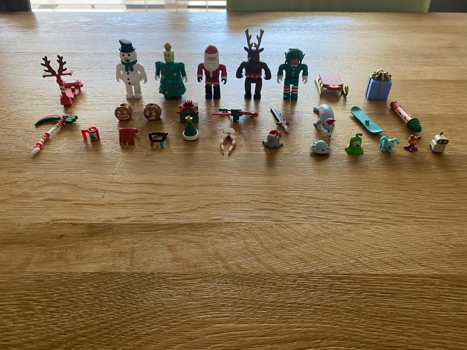 Roblox Adventskalender Figuren en Accessoires, Ophalen, Zo goed als nieuw, Jongen of Meisje