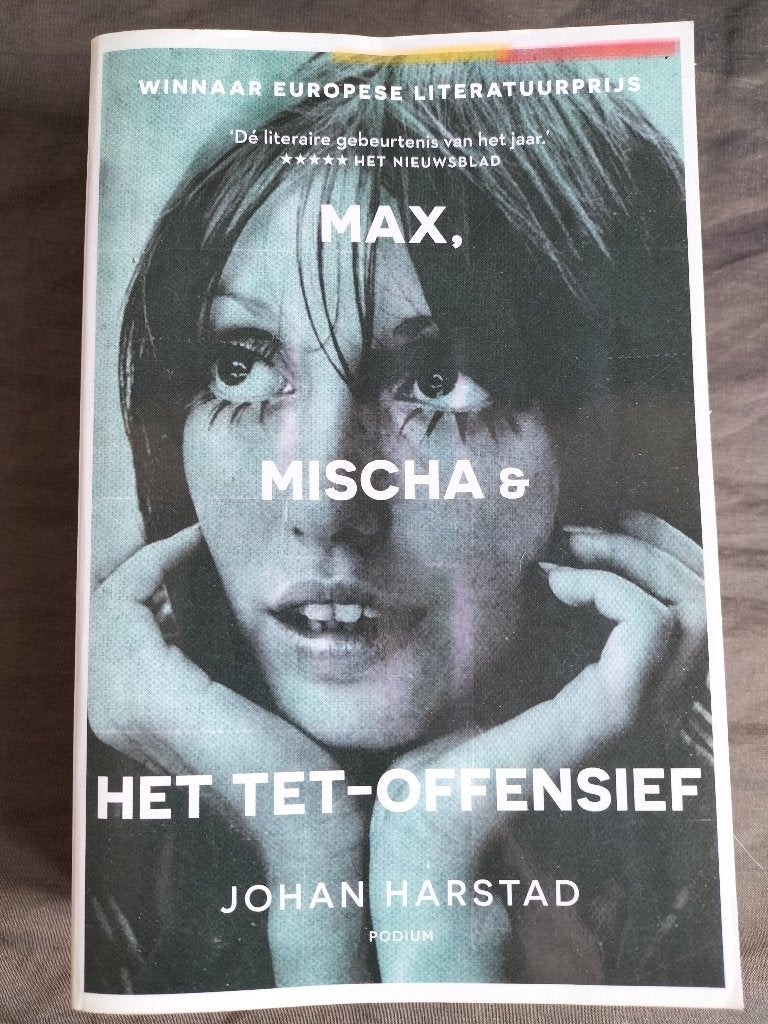 Johan Harstad - Max, Mischa en het Tet-offensief, Boeken, Ophalen of Verzenden, Zo goed als nieuw, Johan Harstad