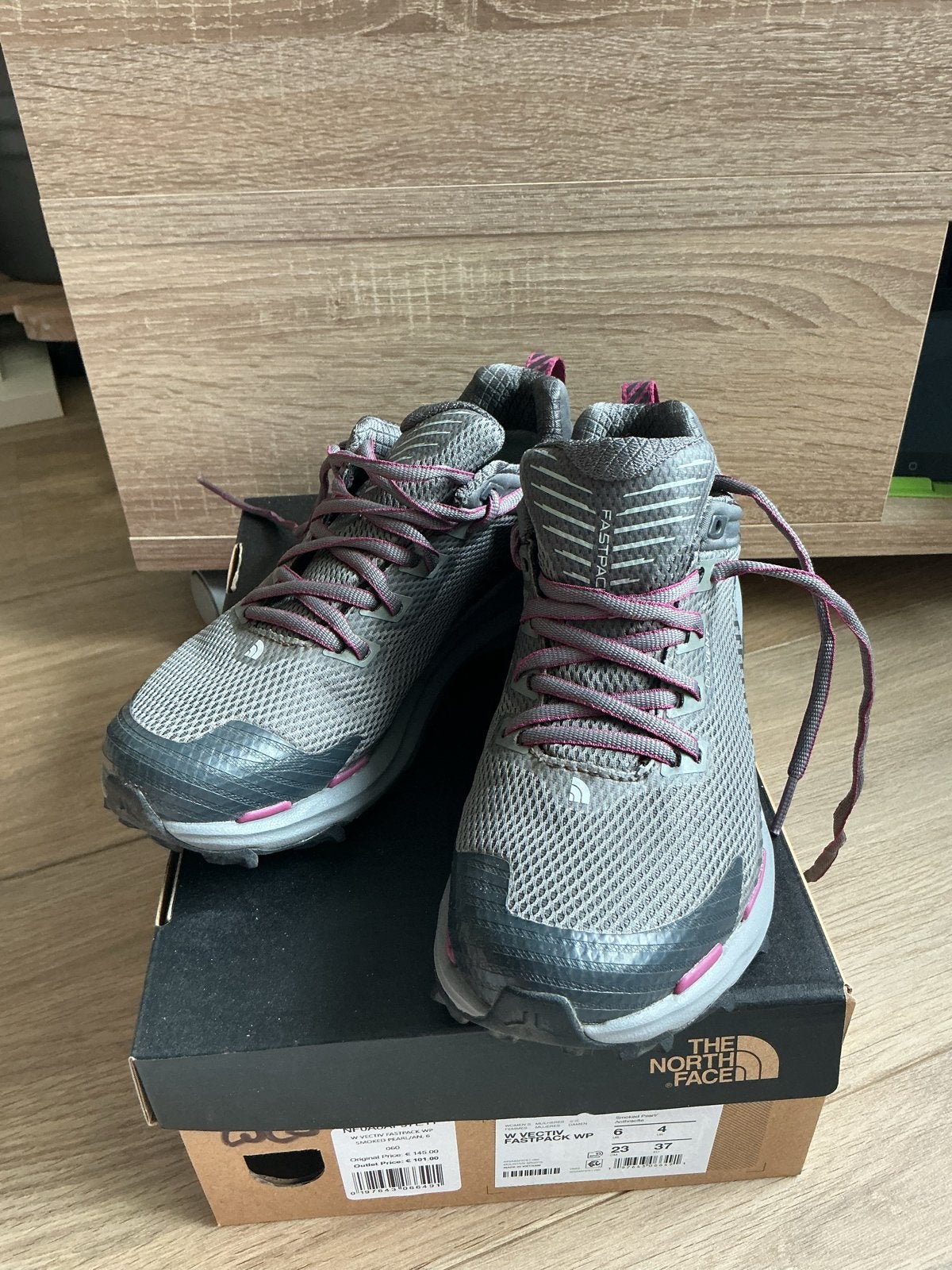 The North Face VECTIV Fastpack WP Wandelschoenen Maat 37, Zo goed als nieuw, Grijs, Wandelschoenen, Ophalen of Verzenden