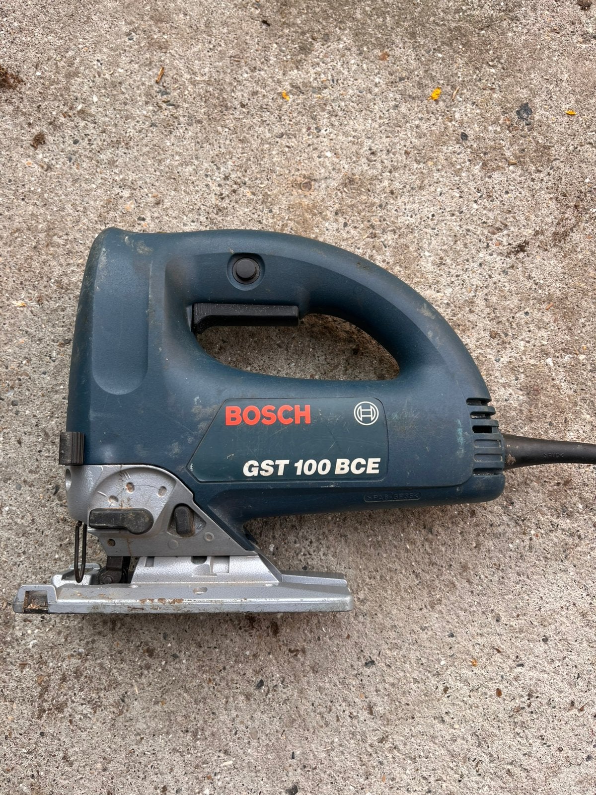 Te koop blauwe Bosch GST 100 BCE decoupeerzaag, Ophalen, Gebruikt, Decoupeerzaag, 30 tot 70 mm