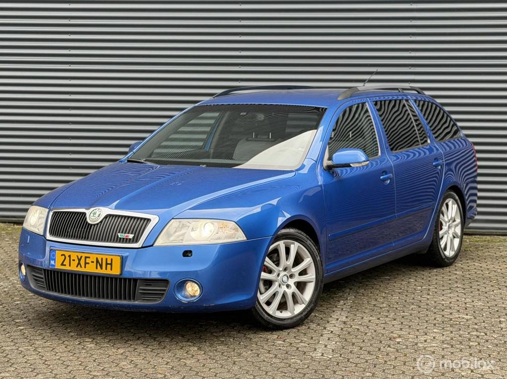 Skoda Octavia Combi 2.0 TFSI RS, Auto's, Skoda, Gebruikt, 4 cilinders, Blauw, Origineel Nederlands