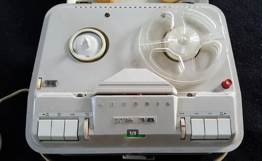 vintage bandspeler Grundig TK 18, Audio, Tv en Foto, Bandrecorders, Ophalen, Bandrecorder, Met stofkap