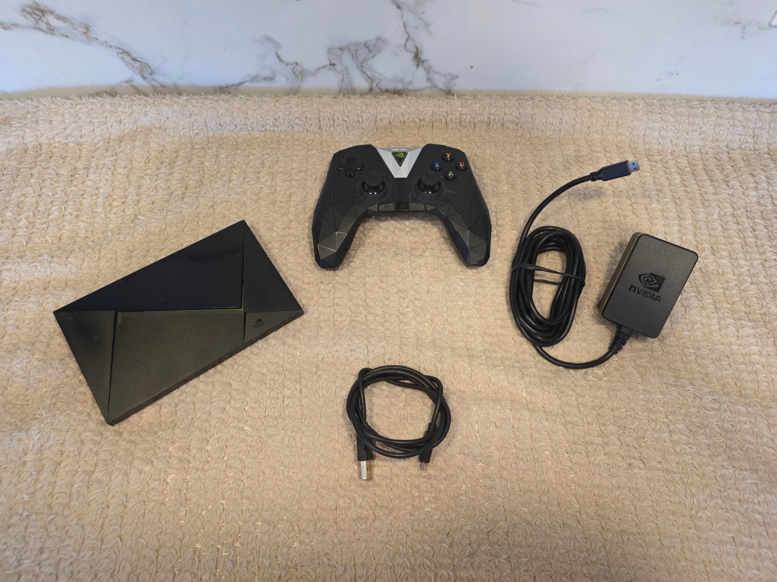 NVIDIA Shield TV 2017 P2897 16GB + Controller, Ophalen of Verzenden, Gebruikt, HDMI, Minder dan 500 GB