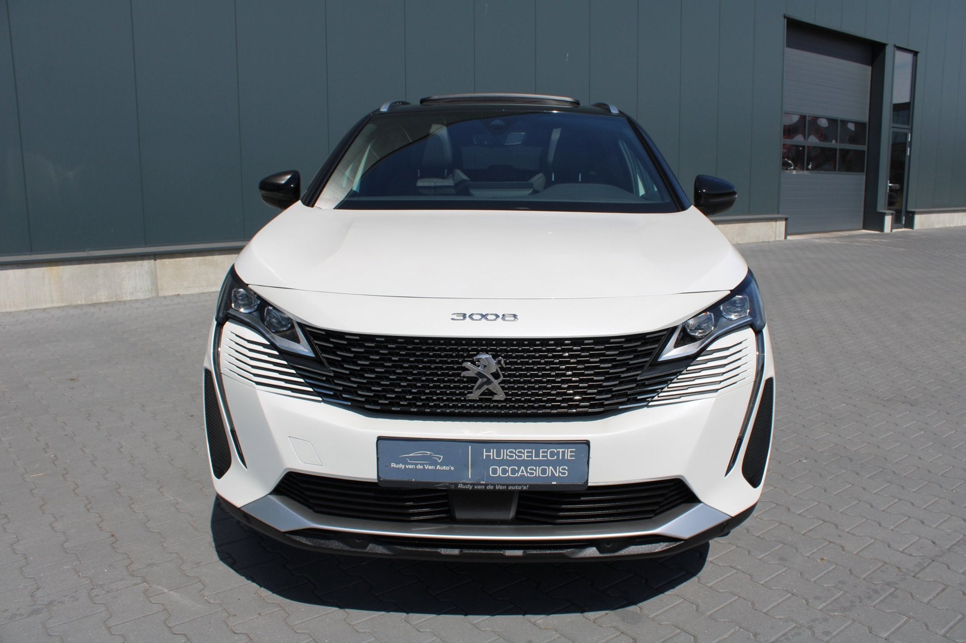 Foto 8 van Peugeot 3008 1.2 PureTech GT Line Schuifdak