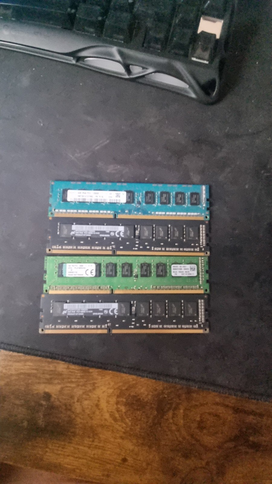 4 sticks van 4gb ddr3 ram dus 4gb per stick, Ophalen of Verzenden, DDR3, Desktop