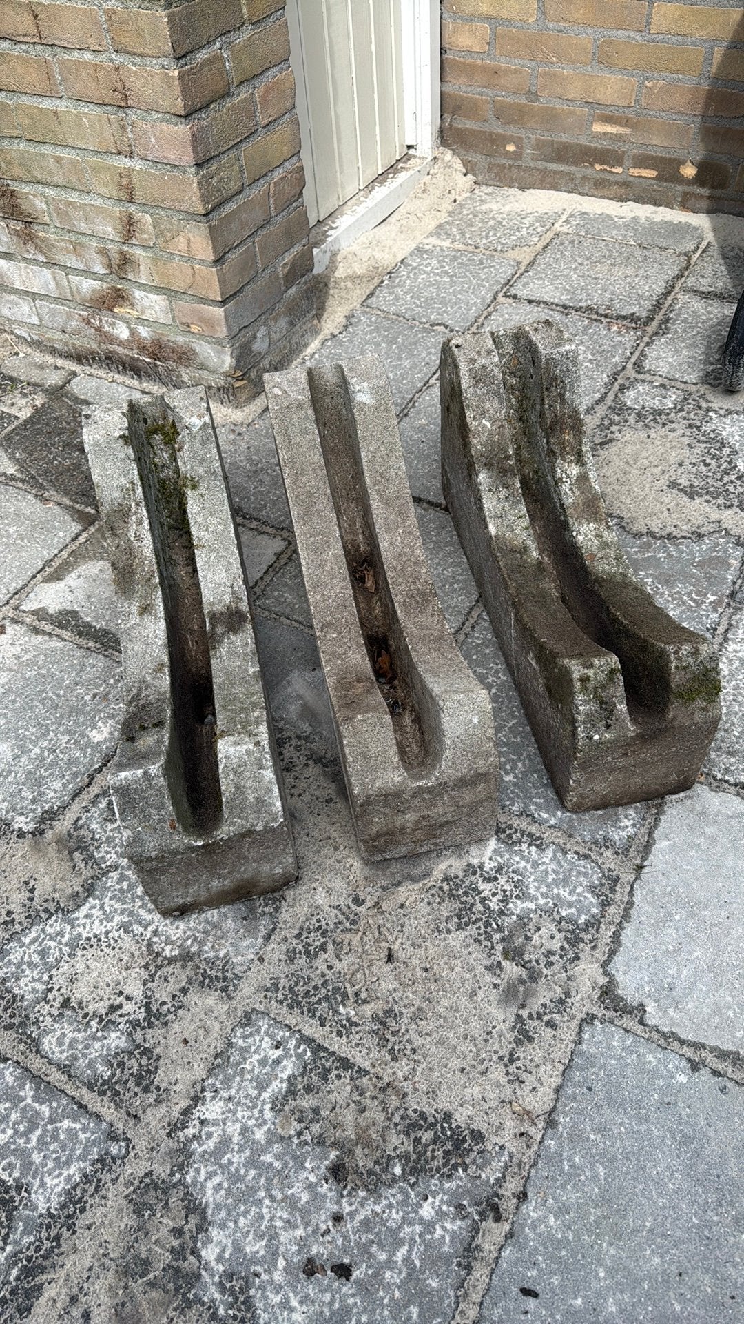 Drie stenen goten/troggen, Ophalen, Gebruikt