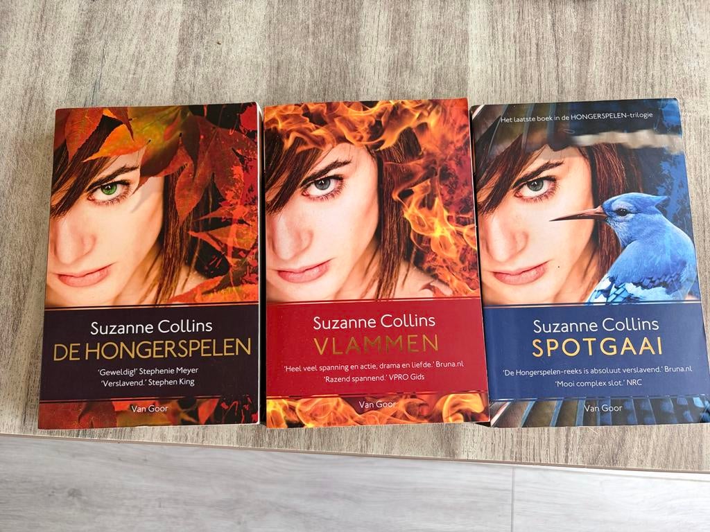 De Hongerspelen Trilogie - Suzanne Collins (3 boeken), Boeken, Romans, Gelezen, Nederland, Ophalen of Verzenden