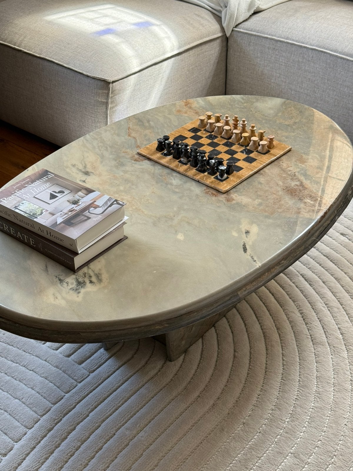 Ontzettend mooie marmer vintage salontafel, Huis en Inrichting, Tafels | Salontafels, 100 tot 150 cm, Zo goed als nieuw, Rechthoekig
