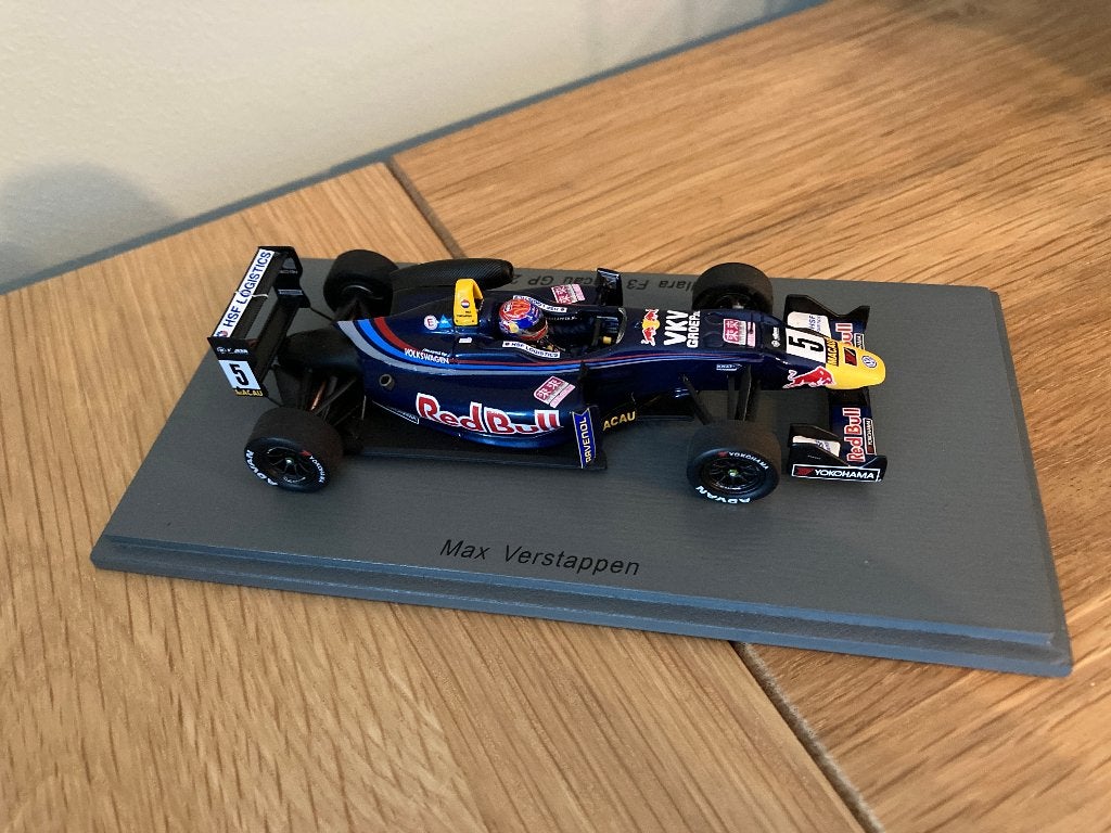 Max Verstappen 1:43 F3 Dallara Macau 2014 SA105 Spark, Ophalen of Verzenden, Nieuw, Formule 1