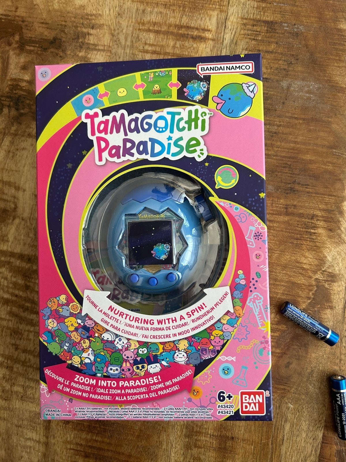 Tamagotchi paradise water blauw of earth roze, Kinderen en Baby's, Speelgoed | Overig, Ophalen, Zo goed als nieuw, Jongen of Meisje