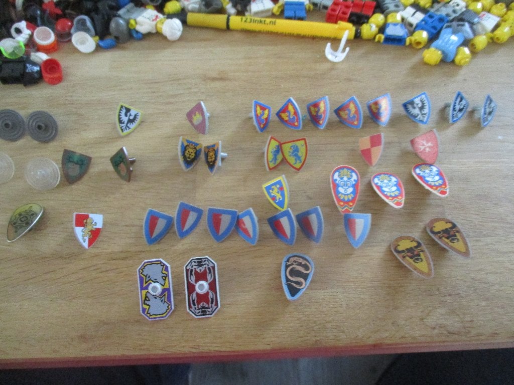 40 LEGO SCHILDEN, Gebruikt, Lego, Accessoire, Ophalen of Verzenden