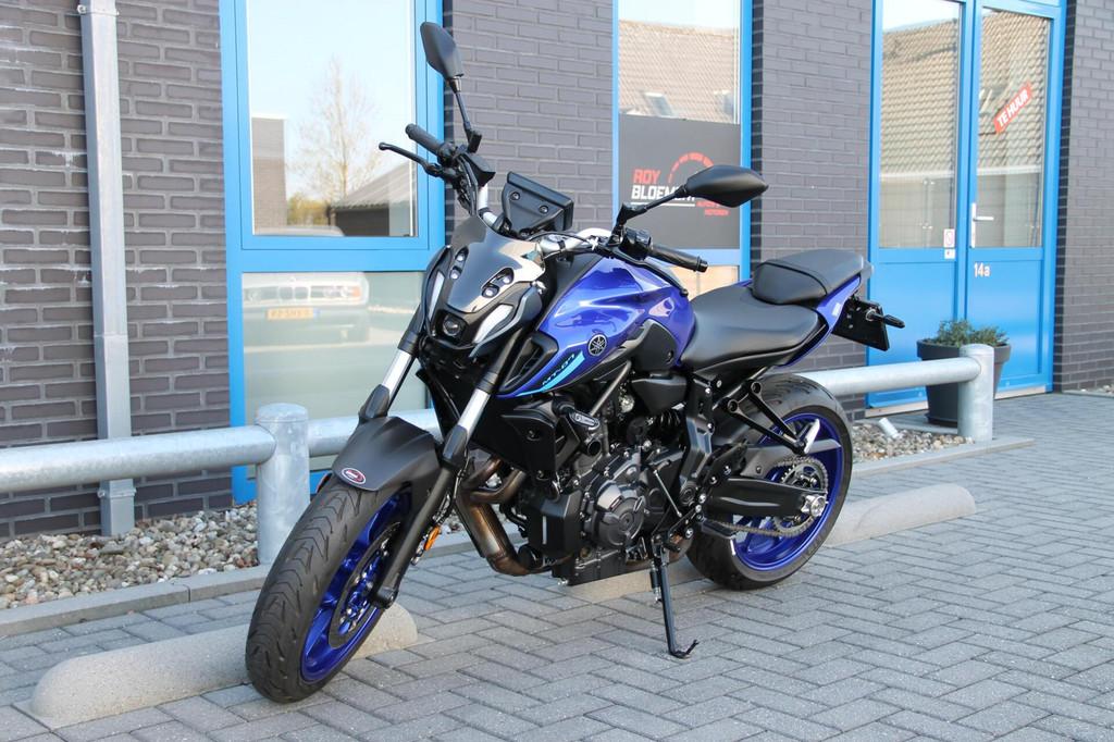 Yamaha MT-07 35kW A2 Icon-Blue 2024 NIEUWSTAAT mt07, LED Verlichting, Koolhovenlaan 101  1119 NC Schiphol-Rijk  Nederland, Toermotor