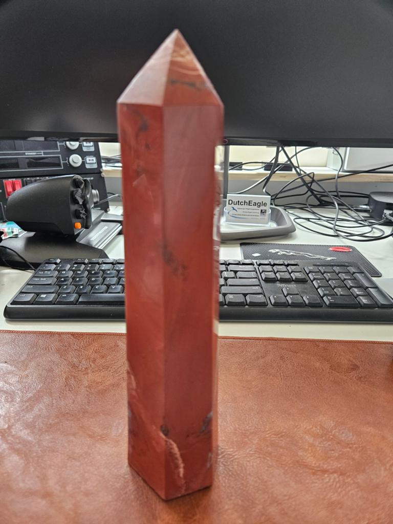 Grote Rode Jasper punt van 24,3 cm hoog en 1,36 kg zwaar, Ophalen of Verzenden