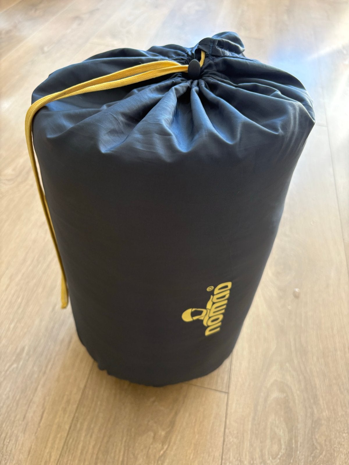 Nomad SLEEPYhero Slaapzak - Comfortabel en Compact, Ophalen, Zo goed als nieuw