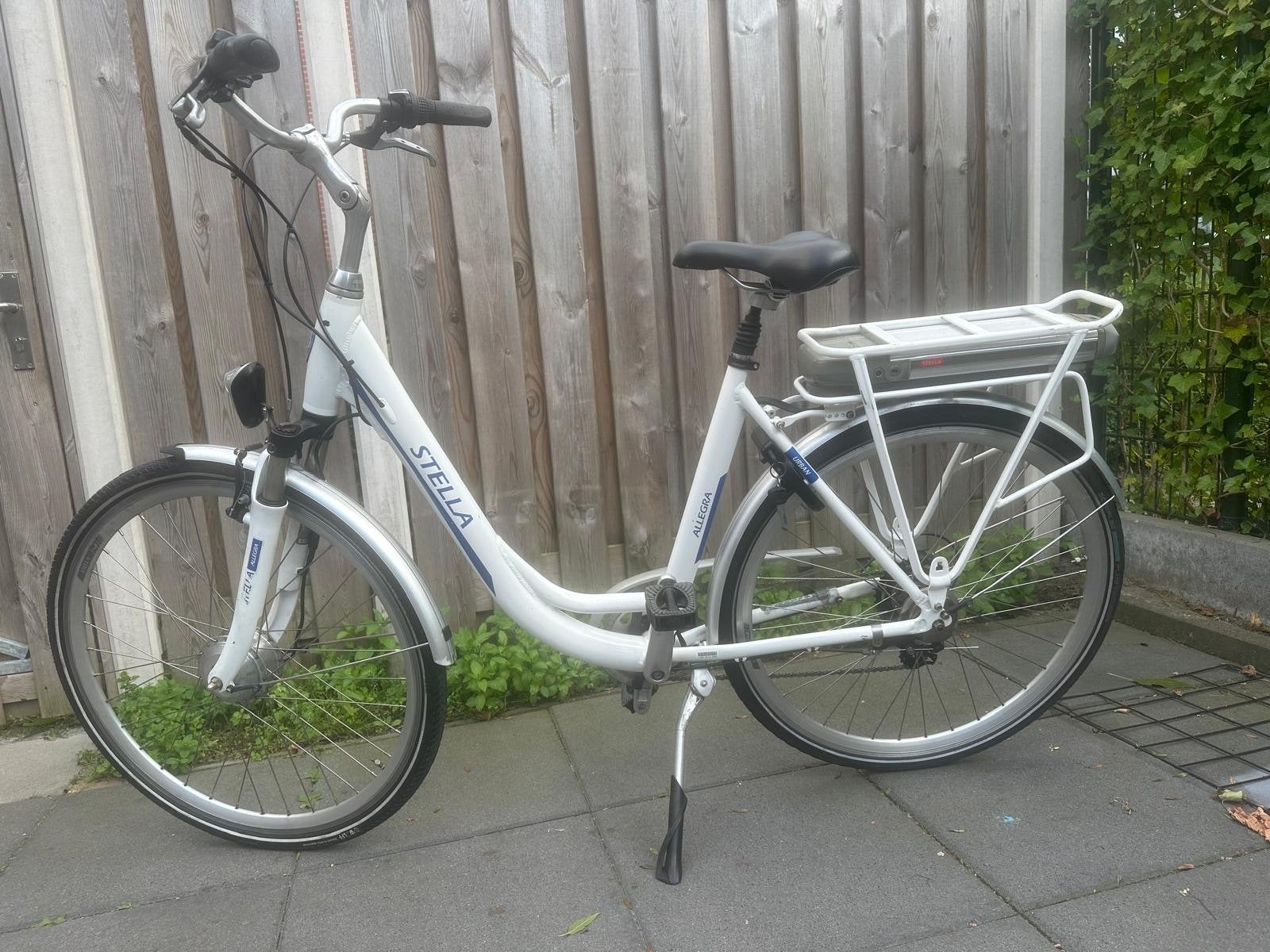Stella Allegra Dames E-bike - 28 inch,, Fietsen en Brommers, Elektrische fietsen, Gebruikt, 51 tot 55 cm, 30 tot 50 km per accu