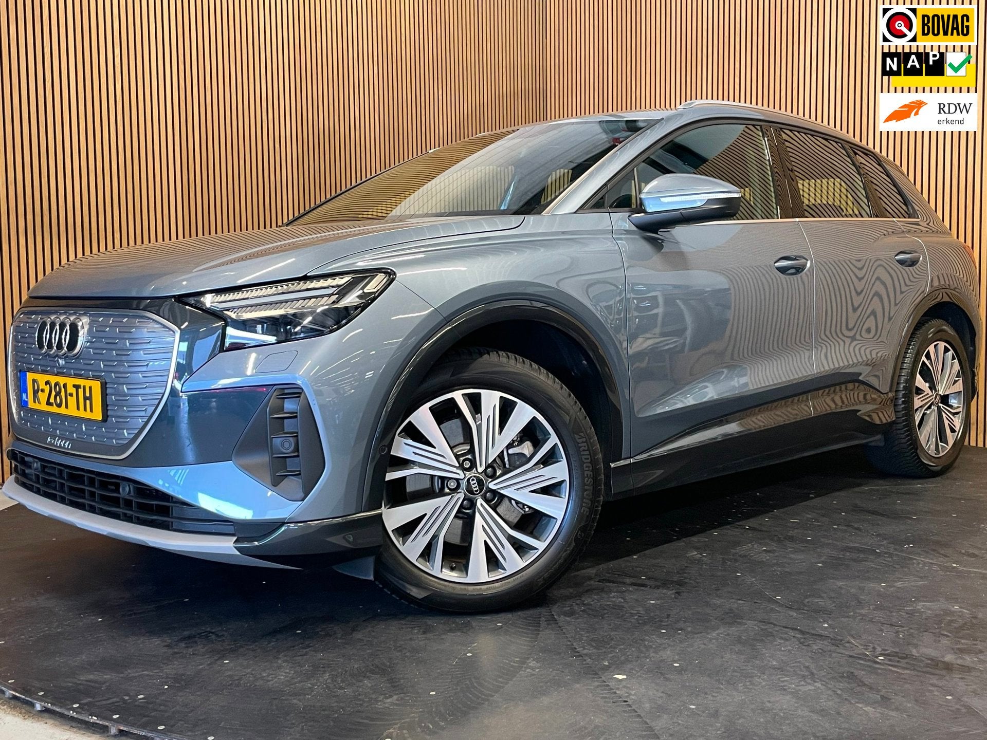Audi Q4 e-tron 40 Advanced Edition 77 kWh|90% SOH|ELEK.TREKH, Auto's, Audi, Automaat, Gebruikt, Blauw, Origineel Nederlands