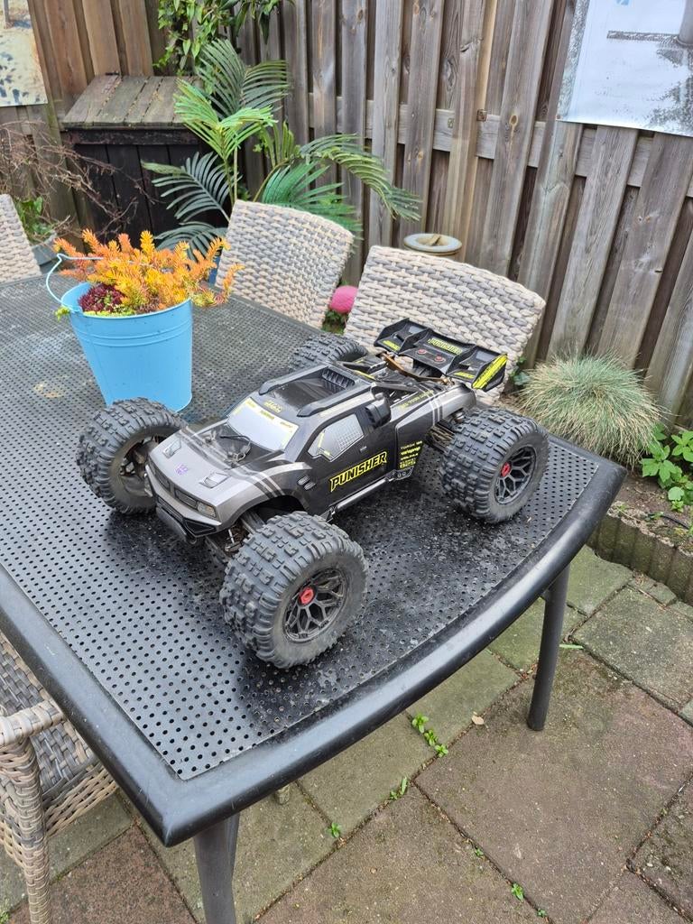 Team corally punisher 6s rtr, Hobby en Vrije tijd, Ophalen