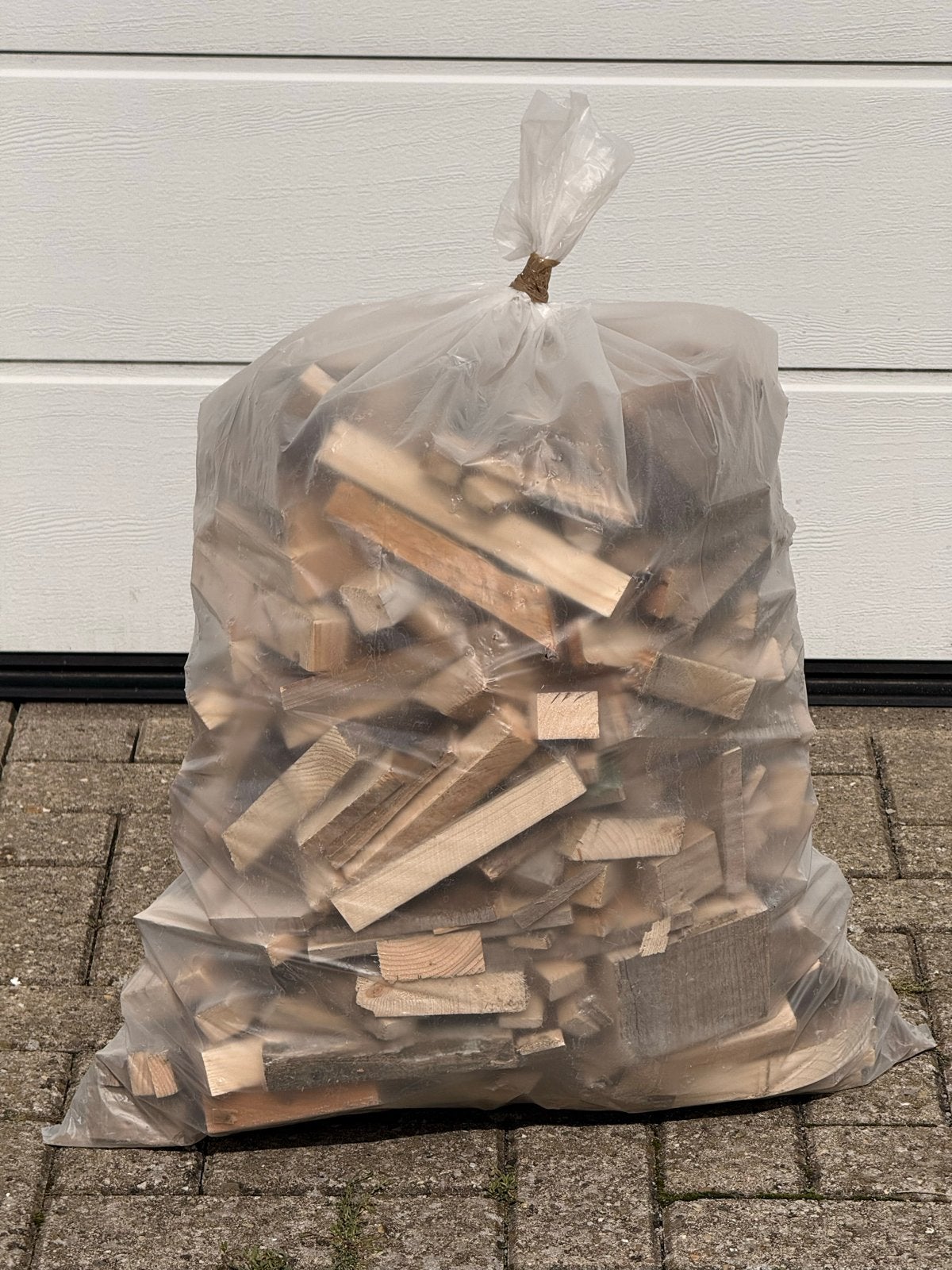 Grote zak droog aanmaakhout - Afhalen Haarlem, Minder dan 3 m³, Ophalen of Verzenden, Overige houtsoorten, Blokken