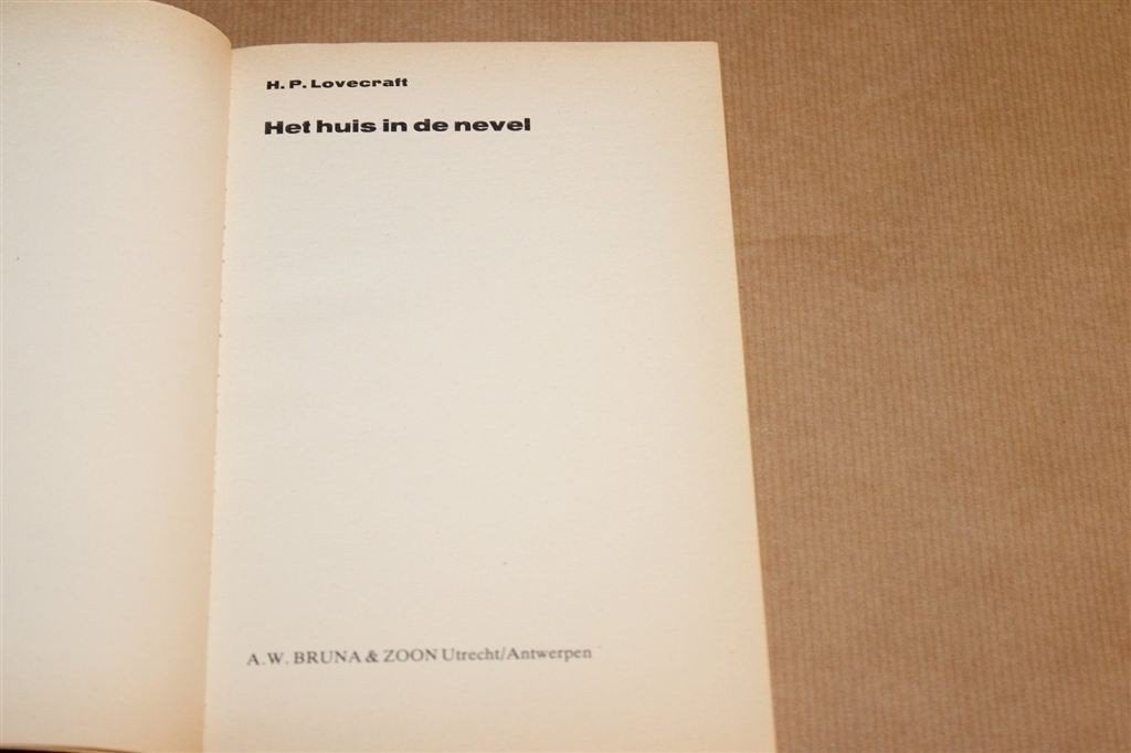 Het Huis in de Nevel — Lovecraft, Horrorverhalen, Ophalen of Verzenden, Gelezen