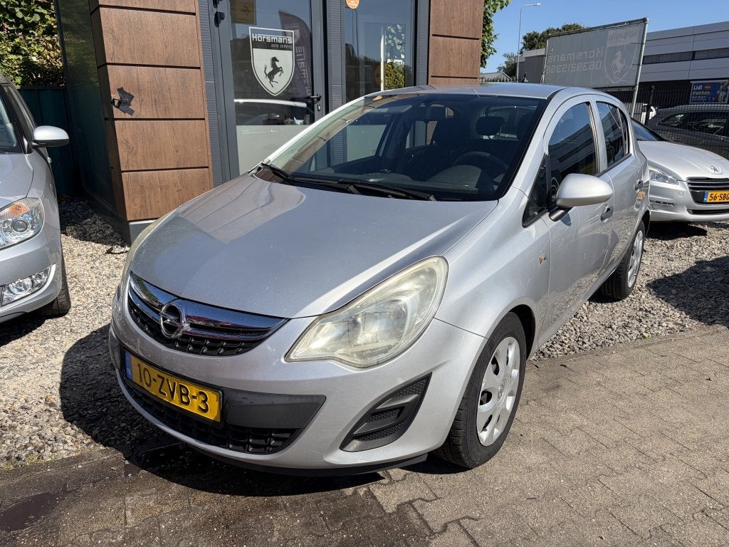 Opel Corsa 1.2-16V Selection (bj 2011), Gebruikt, 4 cilinders, 1229 cc, 49 €/maand