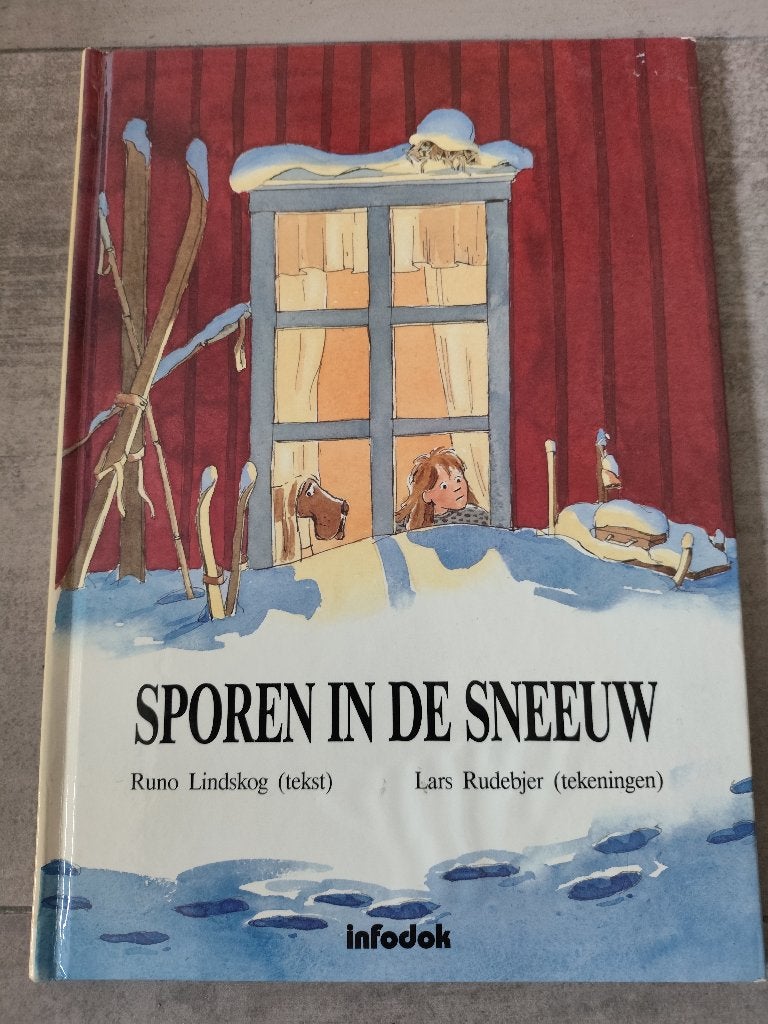 Sporen in de sneeuw in nette staat, Ophalen of Verzenden, Zo goed als nieuw, Fictie algemeen