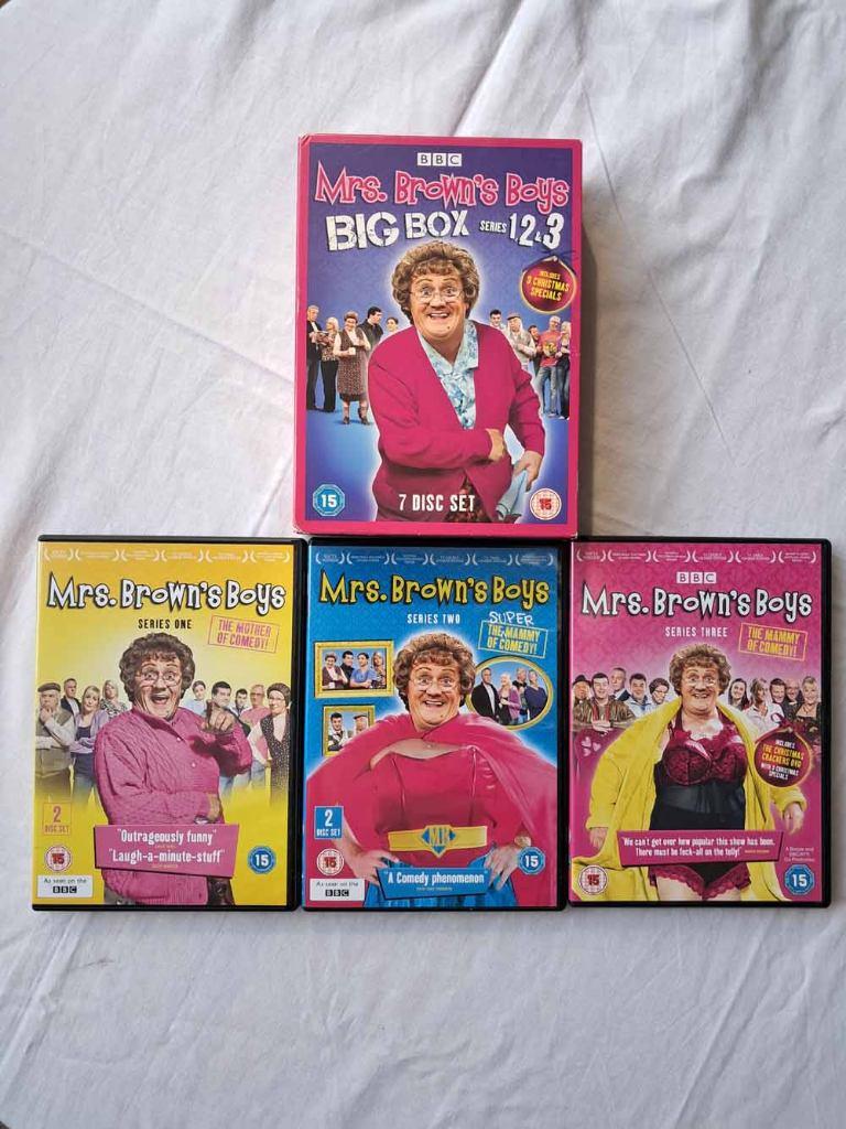 Mrs. Brown’s Boys Big Box 7DVD box, Cd's en Dvd's, Dvd's | Tv en Series, Zo goed als nieuw, Komedie, Alle leeftijden, Ophalen of Verzenden