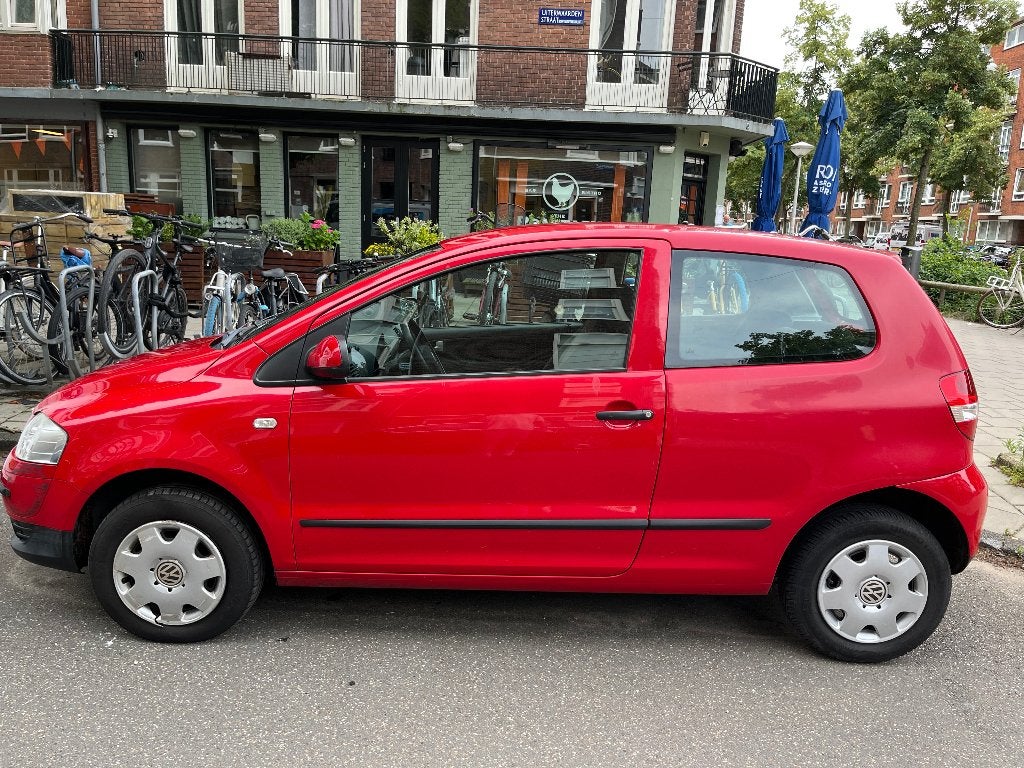 Volkswagen Fox 1.2 40KW 2006 Rood, Auto's, Volkswagen, Voorwielaandrijving, 4 stoelen, 1198 cc, 973 kg