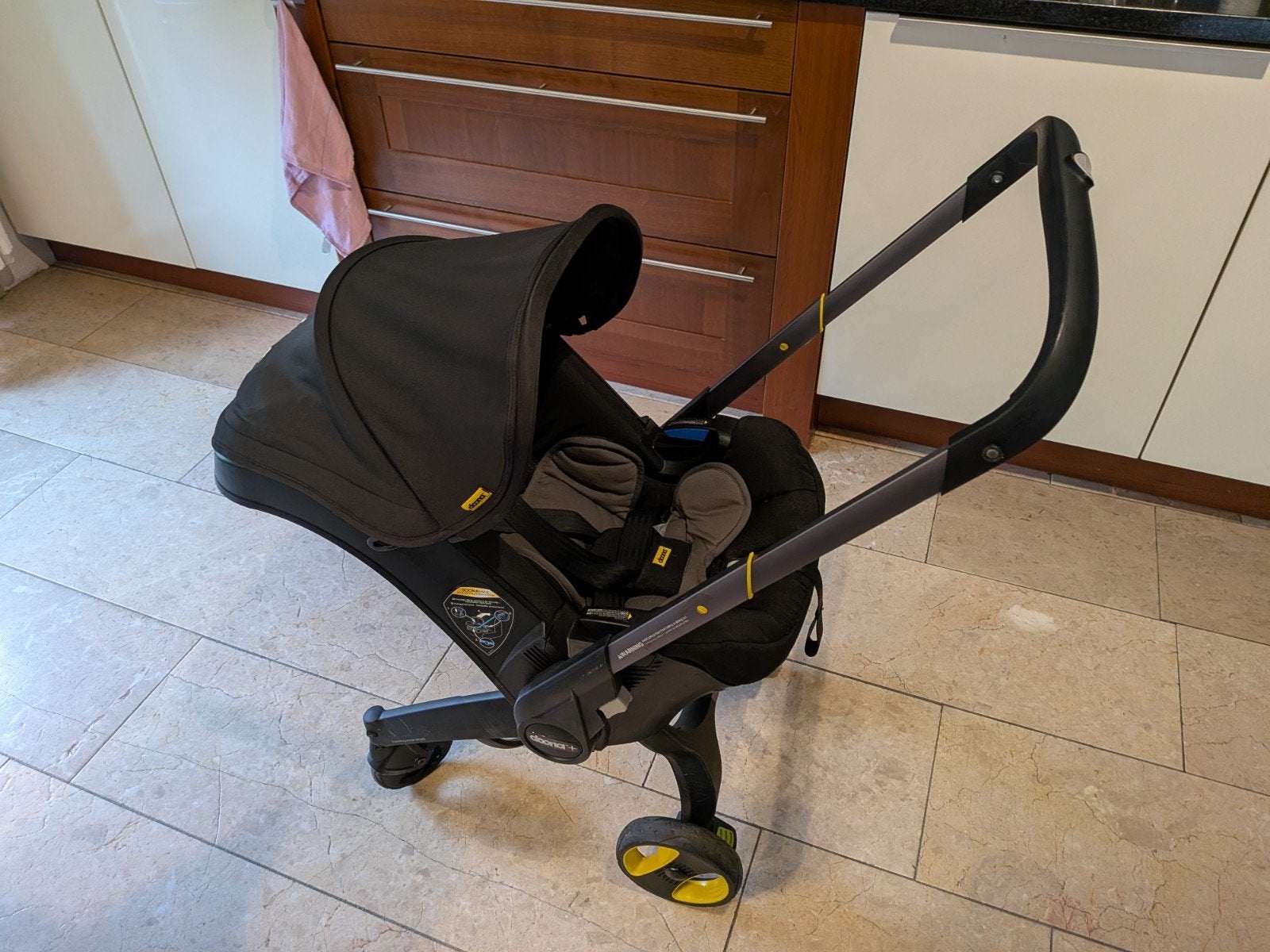 Doona +   kinderwagen /maxi cosi, Ophalen of Verzenden, Zo goed als nieuw