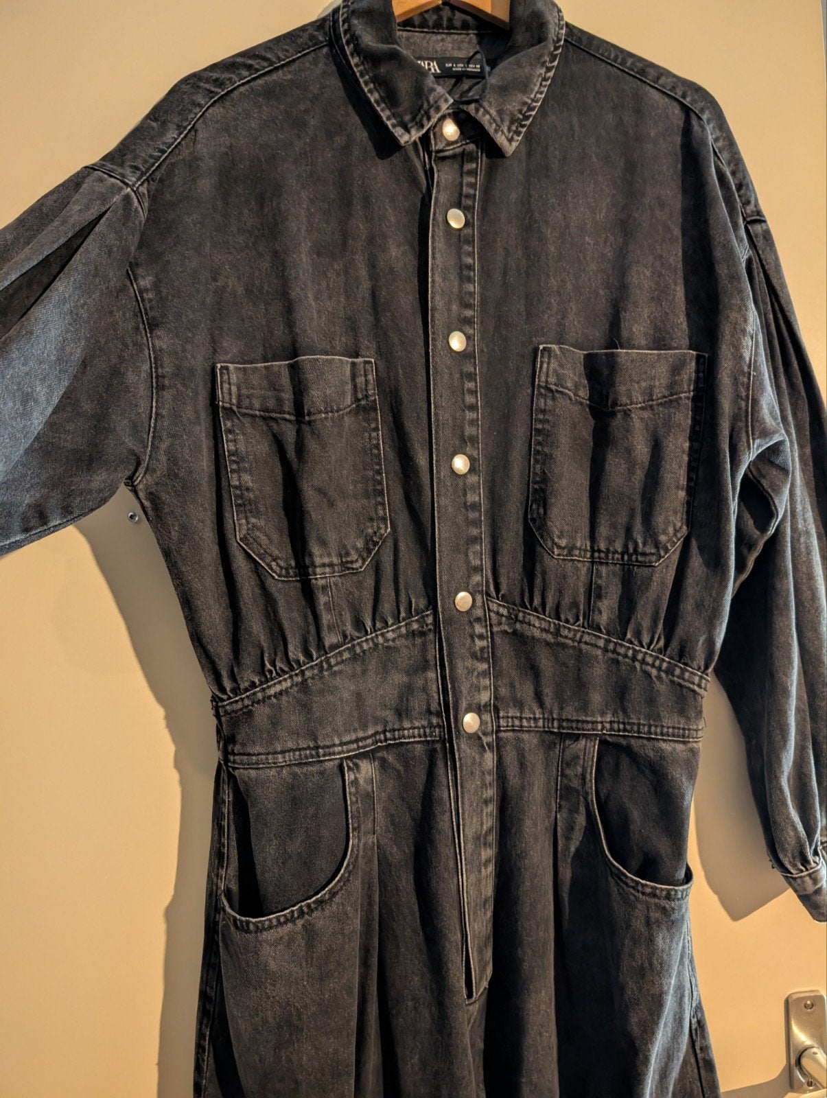 Zara denim jumpsuit zwart maat L, Kleding | Dames, Maat 42/44 (L), Ophalen of Verzenden, Gedragen, Zara