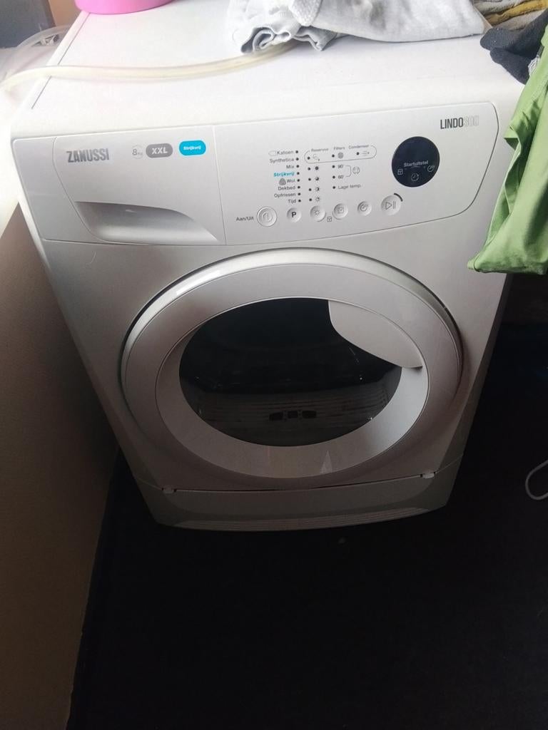 Zanussi Lindo 300 condensdroger 8kg – zo goed als nieuw, Ophalen, 1200 tot 1600 toeren, 8 tot 10 kg, Zo goed als nieuw