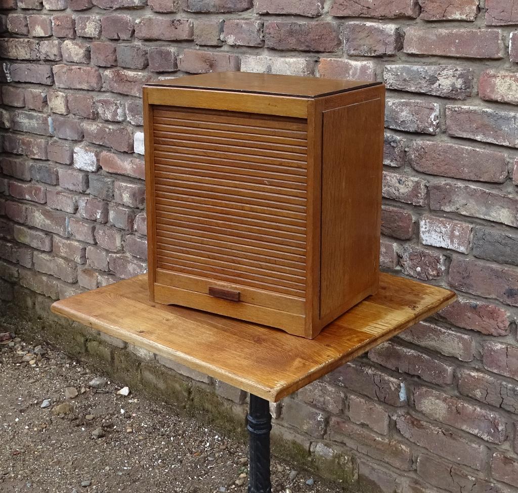 oud eikenhouten archiefkastje rolluiken kast, Antiek en Kunst, Ophalen