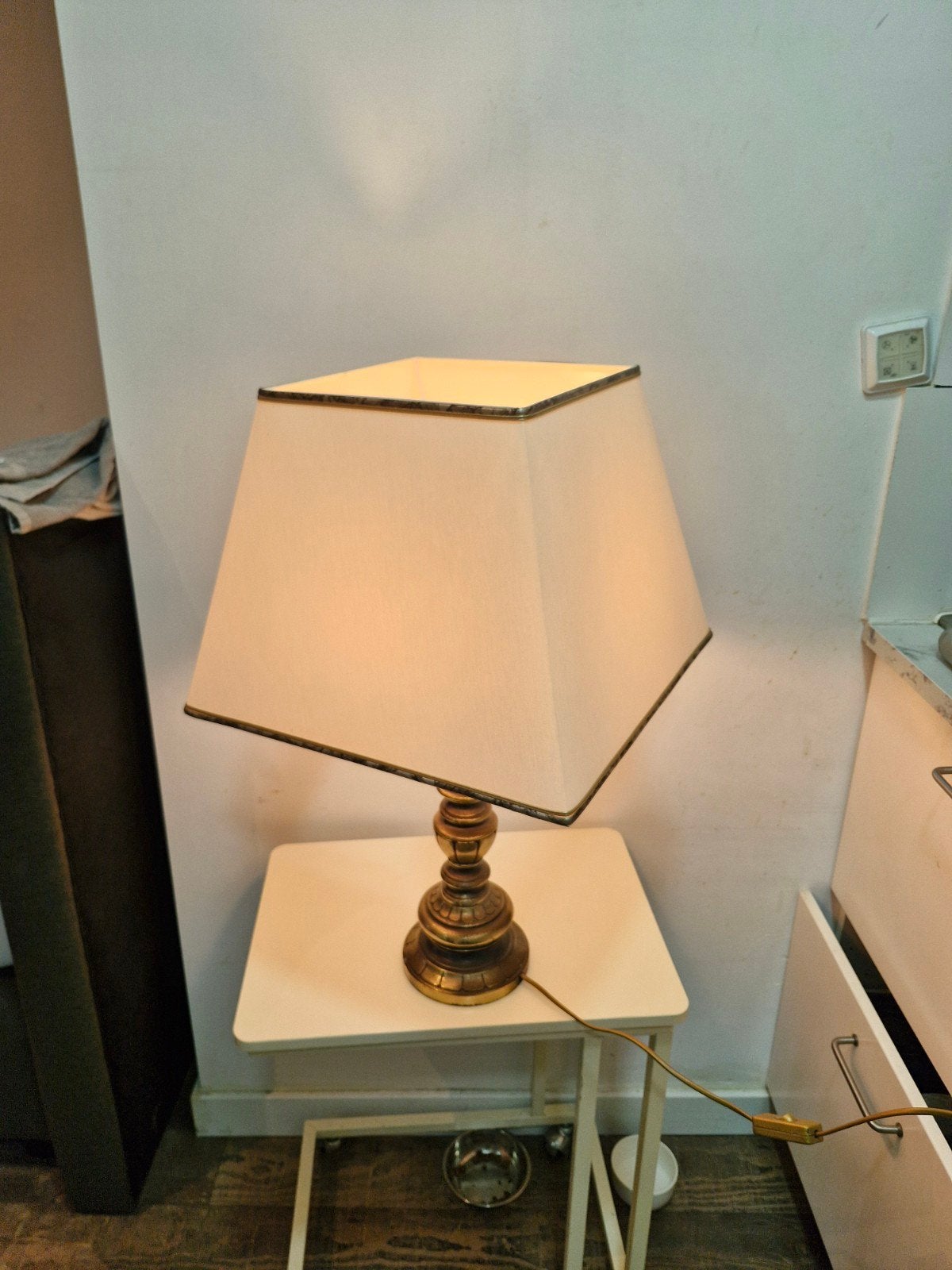 Luxe Hollywood Regency tafellamp messing goud – Vintage desi, Goud, Ophalen of Verzenden, Zo goed als nieuw, Design