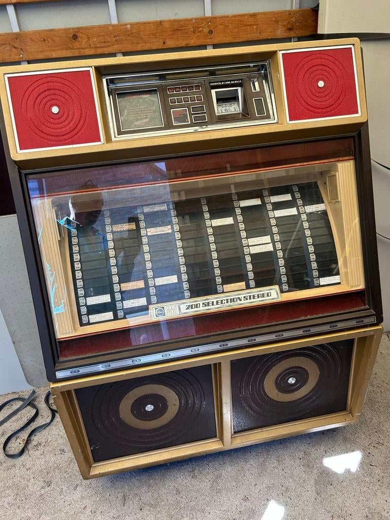 Jukebox Ami 200 - Vintage Stereo Jukebox, Verzamelen, 1950 tot 1960, Zo goed als nieuw, Ami, Ophalen