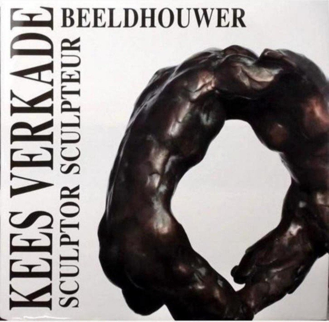 KEES VERKADE Beeldhouwer. Hardcover groot formaat 30x30 cm, Verzenden, Zo goed als nieuw, Beeldhouwkunst