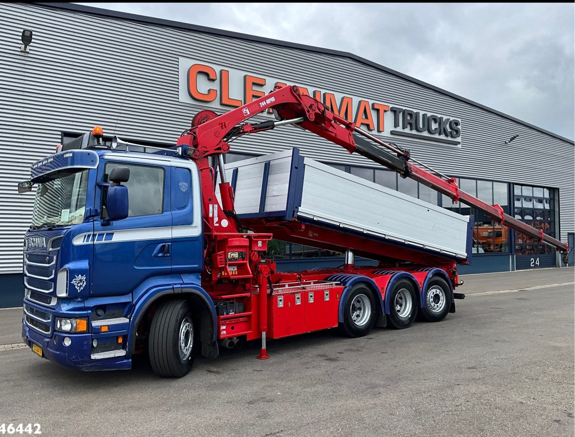 Scania R 560 V8 8x4 Retarder Hiab 24 Tonmeter laadkraan, Auto's, Automaat, Euro 6, Scania, Diesel