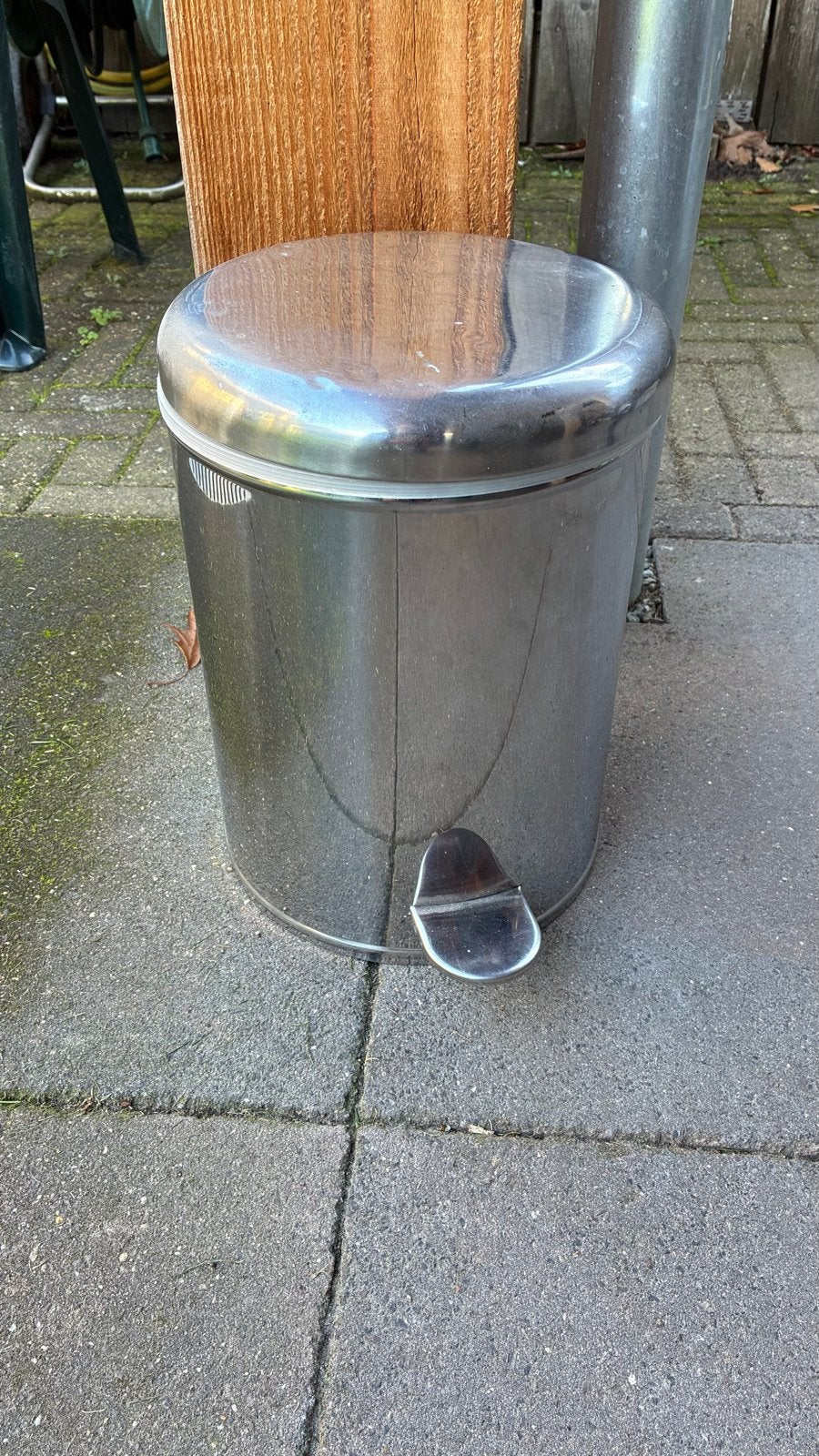 RVS pedaalemmer voor badkamer of toilet, Ophalen, Gebruikt, Met pedaal, Minder dan 10 liter