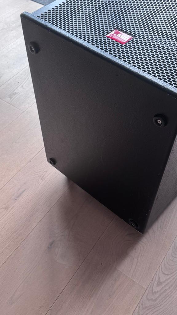 LEM T5SA Subwoofer - moet gerepareerd worden!, Overige merken, Gebruikt, Subwoofer, Ophalen of Verzenden