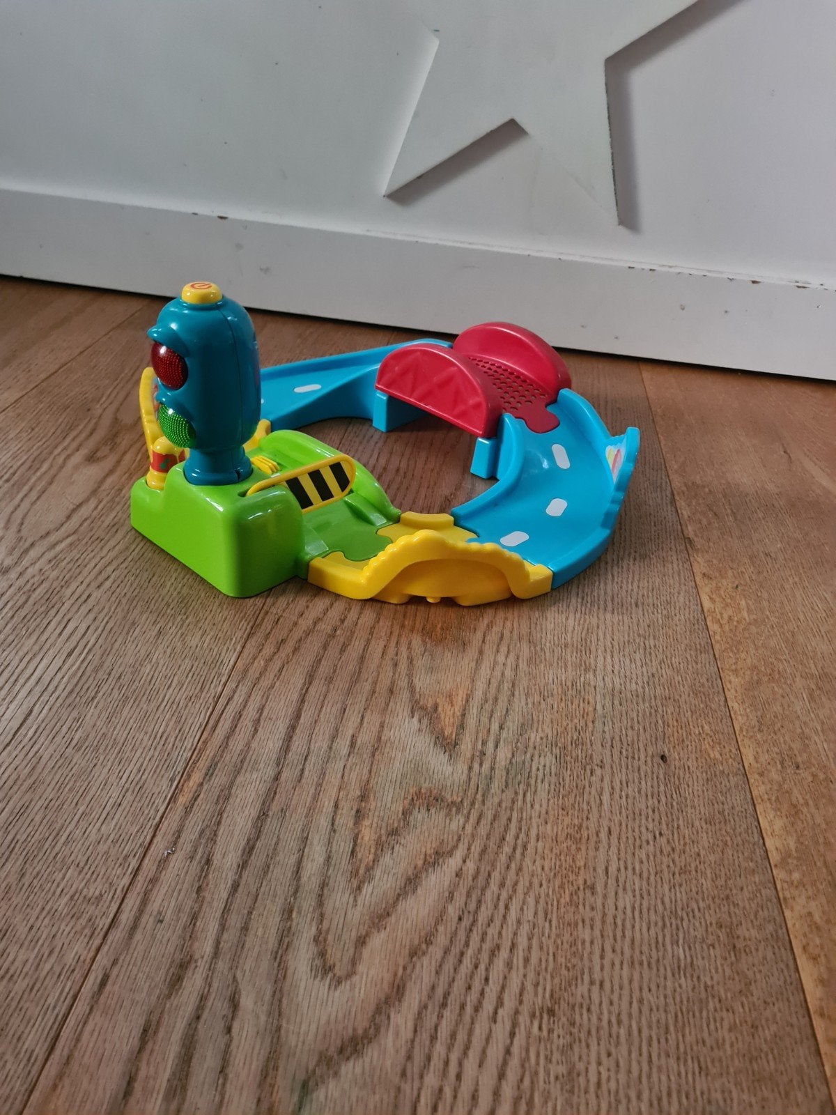 VTech Toet Toet Auto's Rijbaan, Ophalen