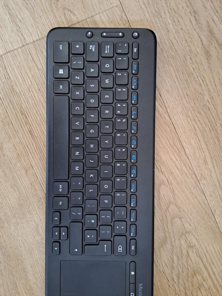 Logitech toetsenbord, Computers en Software, Toetsenborden, Ophalen, Qwerty, Zo goed als nieuw, Logitech G