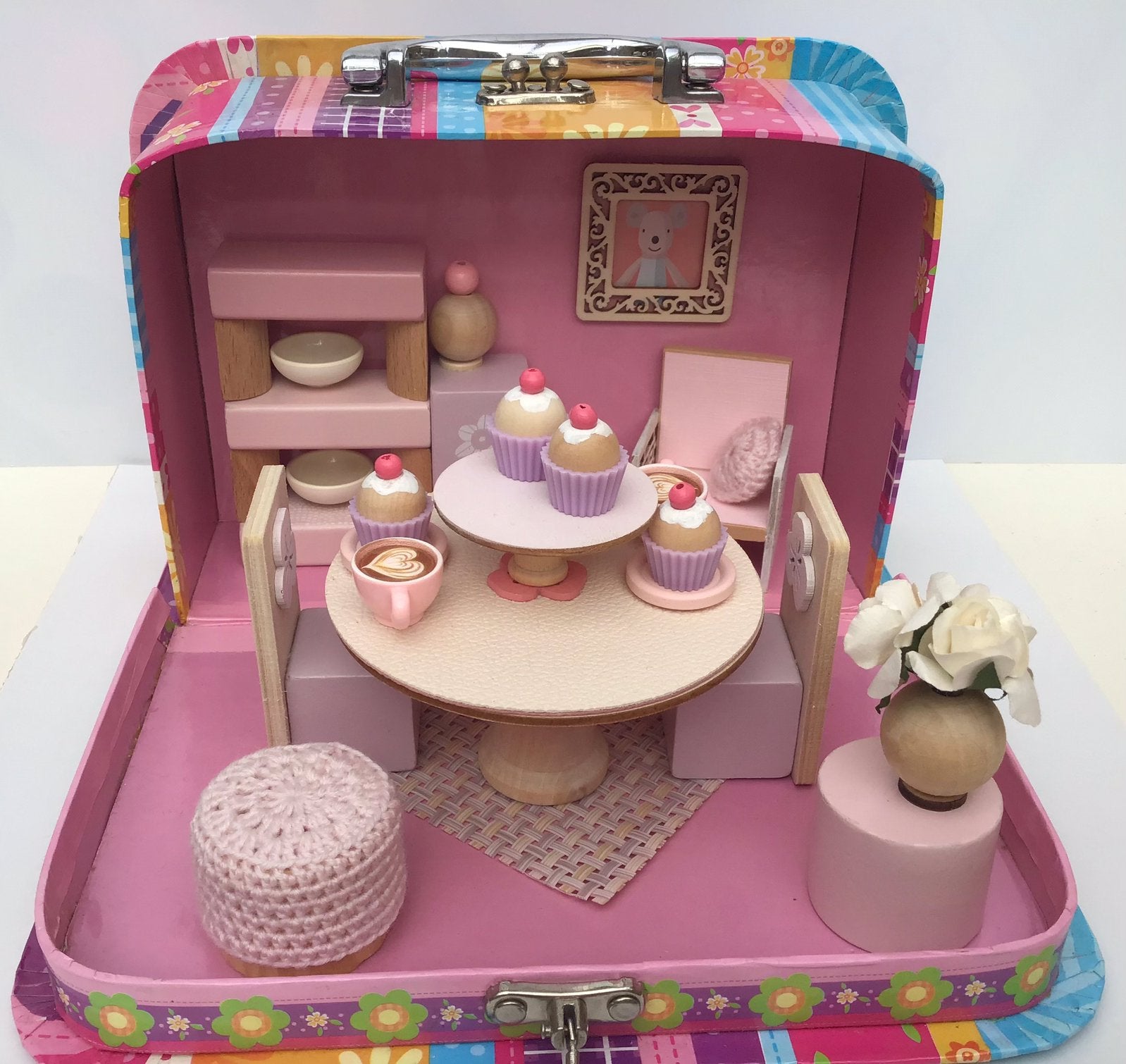 Woonkamer in koffertje voor Maileg muis, Kinderen en Baby's, Ophalen of Verzenden, Zo goed als nieuw, Poppenhuis