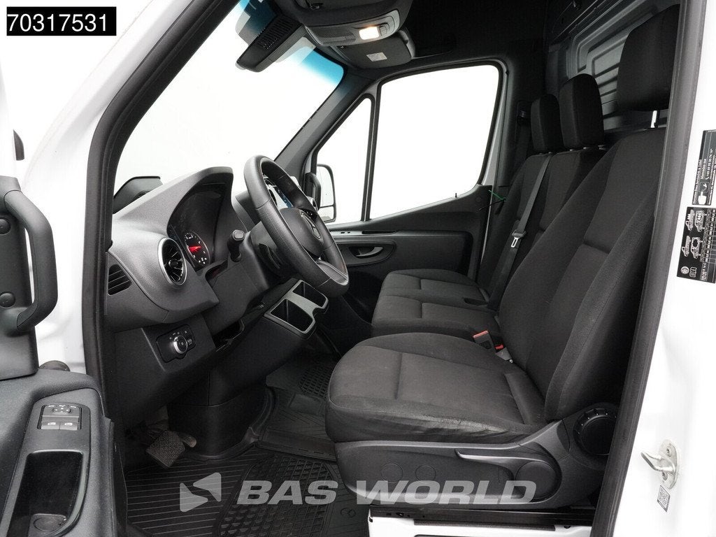 Mercedes Sprinter 317 CDI Automaat 2025 Model L3H2 LED Navi, Auto's, Automaat, Stof, Gebruikt, Euro 6