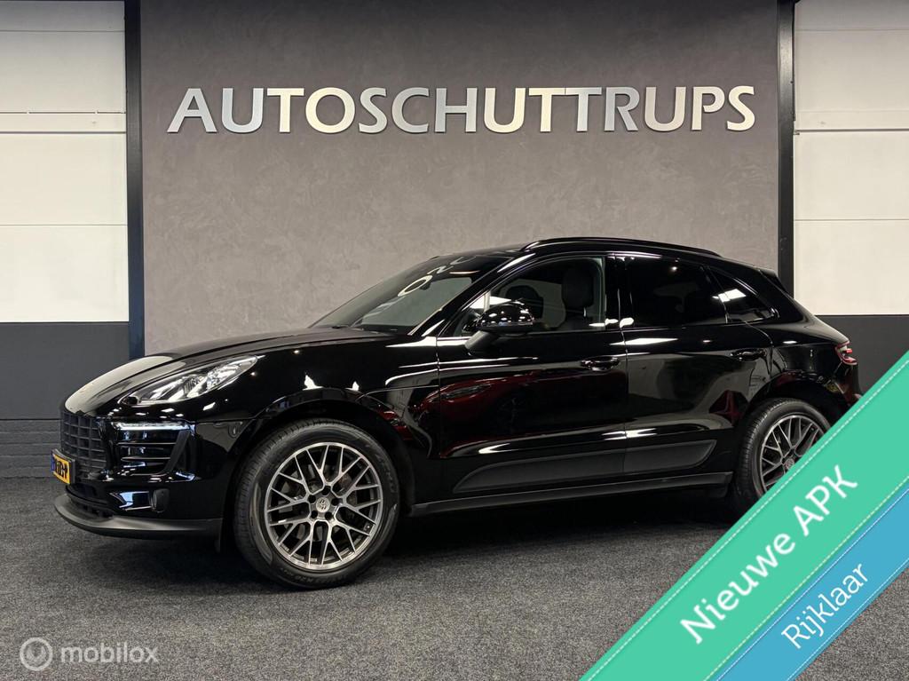 Porsche Macan 2.0 Turbo 4WD PANO / LEDER / NAVI / CRUISE / L, Auto's, Porsche, Automaat, Gebruikt, 4 cilinders, Zwart