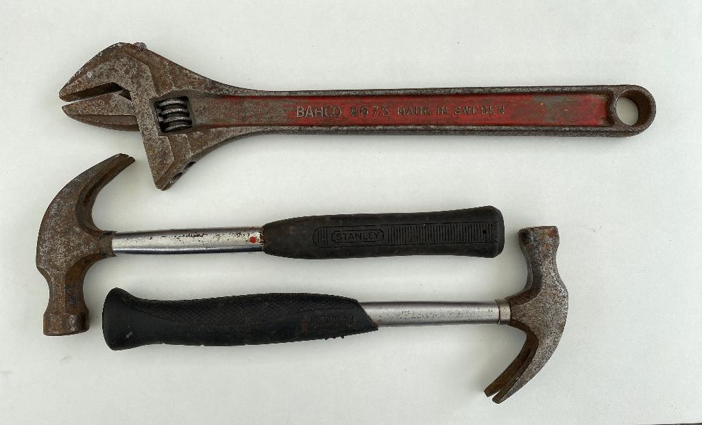 Te koop Grote Bahco en 2 hamers, Doe-het-zelf en Verbouw, Ophalen of Verzenden