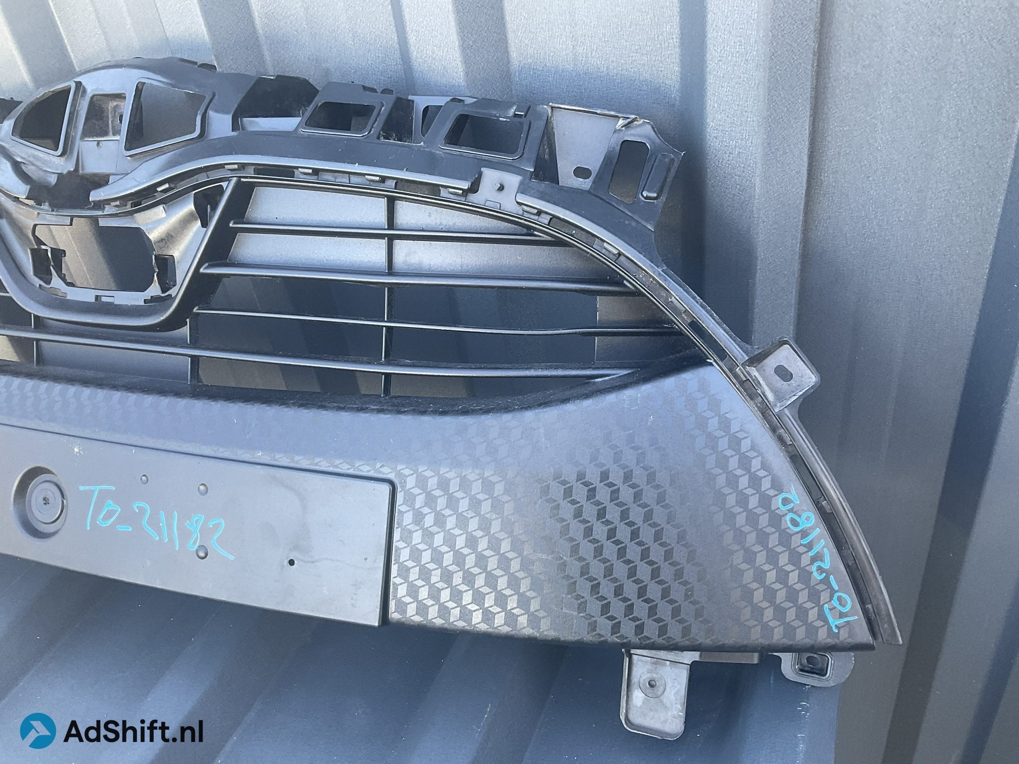 BUMPER GRILL Toyota Yaris atrapa 53101-K0010 GRIL TO 21182