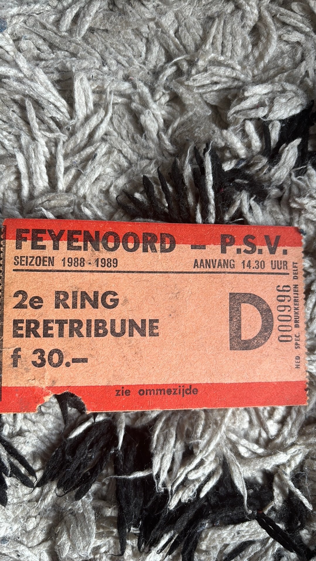 Oud stadionticket feyenoord psv 1988-1989, Verzamelen, Sportartikelen en Voetbal, Ophalen of Verzenden, Zo goed als nieuw, Feyenoord