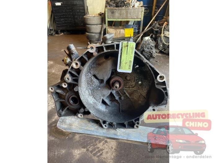 Versnellingsbak van een Saab 9-3, Ophalen, Gebruikt, -, -