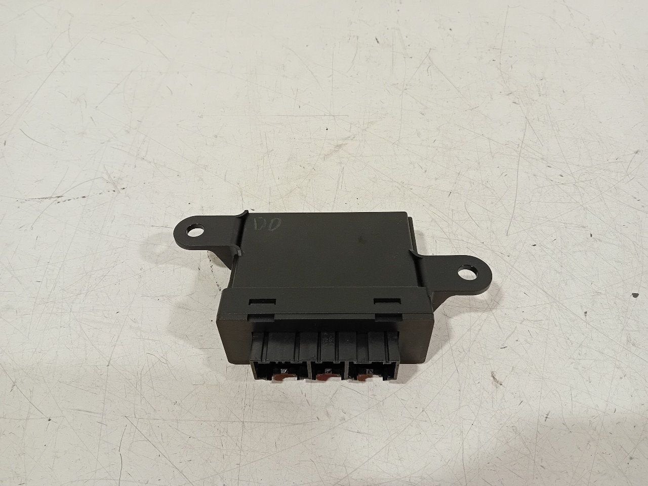 Computer park distance control Opel Astra, Onderdelen@venauto.nl, Van der Ven Autorecycling B.V., Gebruikt, Ettenseweg 76, 4706 PB Roosendaal, The Netherlands
